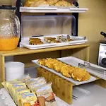Queen Bed and Breakfast