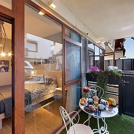 Bed and Breakfast Queen 4*