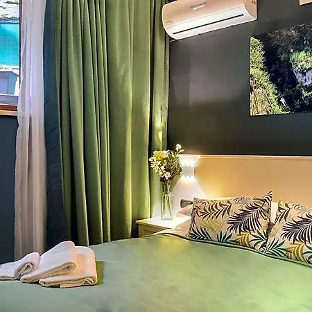 Bed and Breakfast Queen Σορέντο