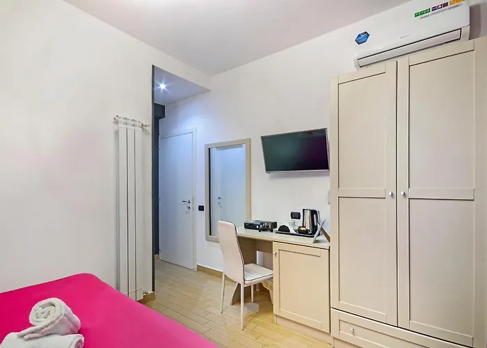 Queen Bed & Breakfast Sorrento