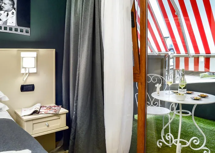 Bed & Breakfast Queen 4*