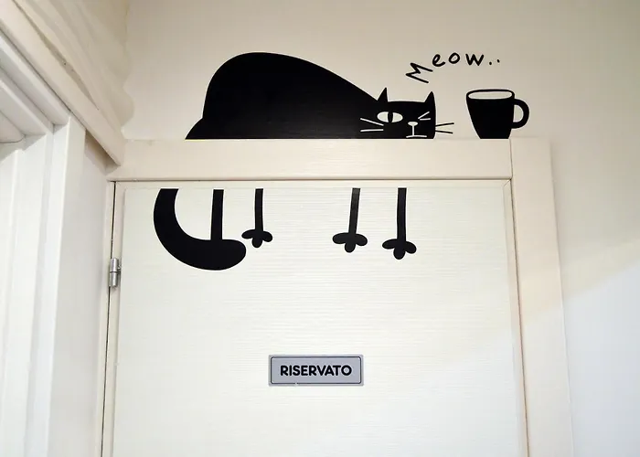 Queen Bed & Breakfast