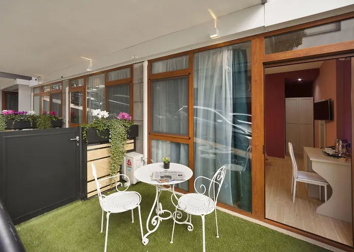 Queen Bed & Breakfast Sorrento