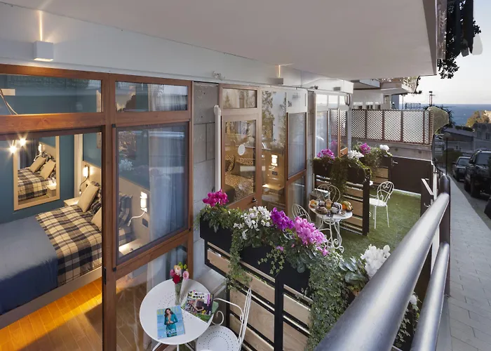 Bed & Breakfast Queen