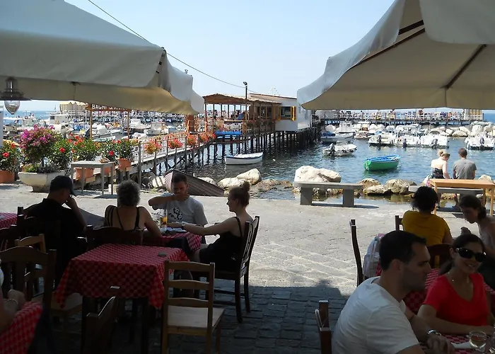 Bed & Breakfast Queen 4*