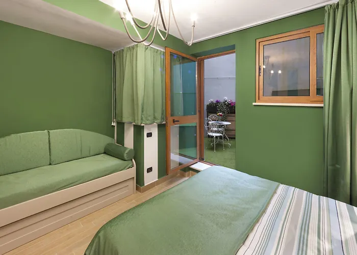 Bed & Breakfast Queen 4*
